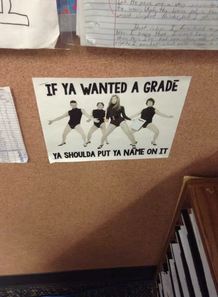 Encontrado en la sala de mi profesor de física