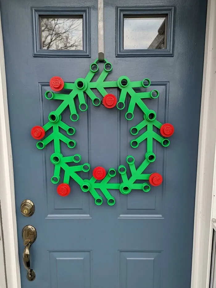 LEGO Wreath - 3D Printed For The Holidays