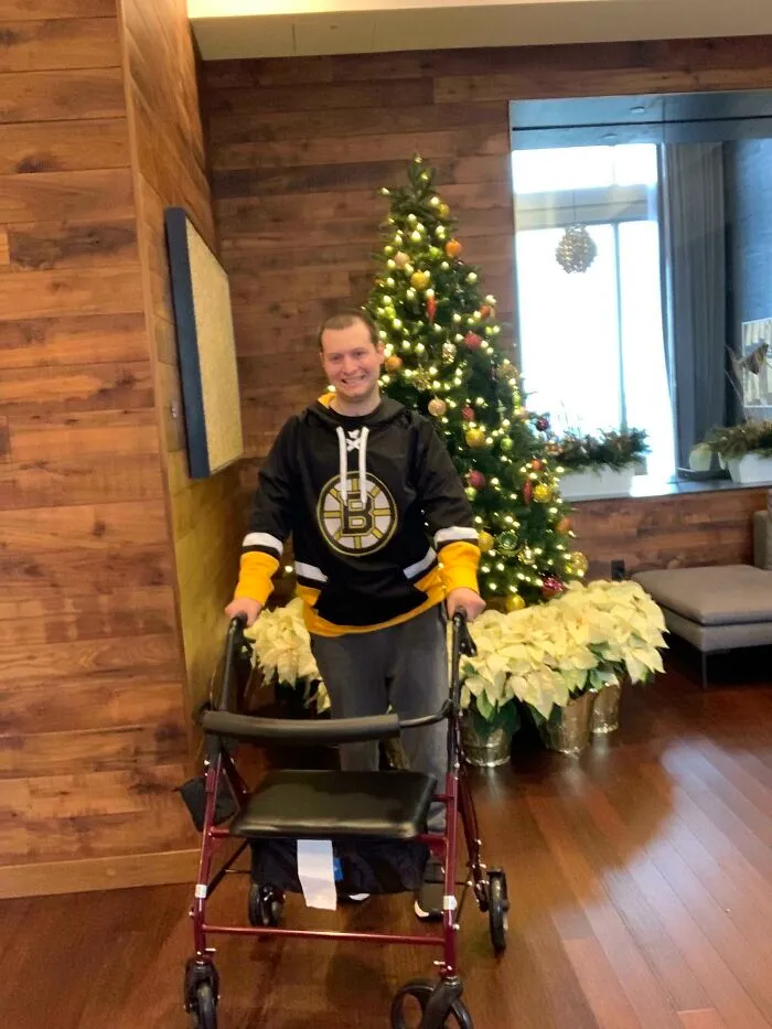 It’s A Christmas Miracle! I Can Walk And Stand By The Tree
