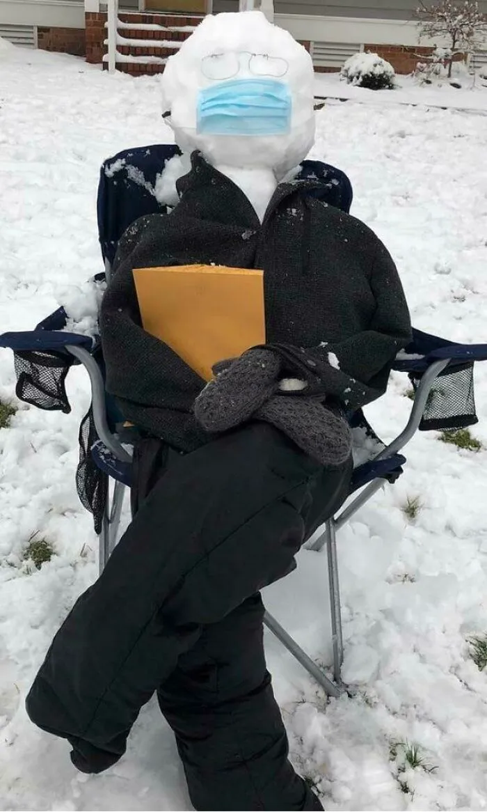 Ya que estamos publicando muñecos de nieve... Visto en una caminata
