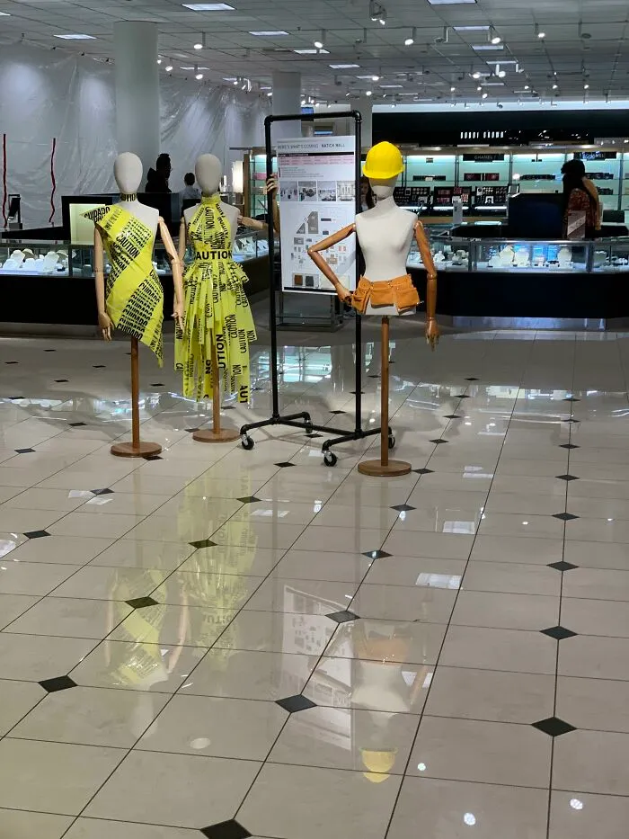 This Clothing Store Is Undergoing Construction, So They Dressed Their Mannequins Appropriately