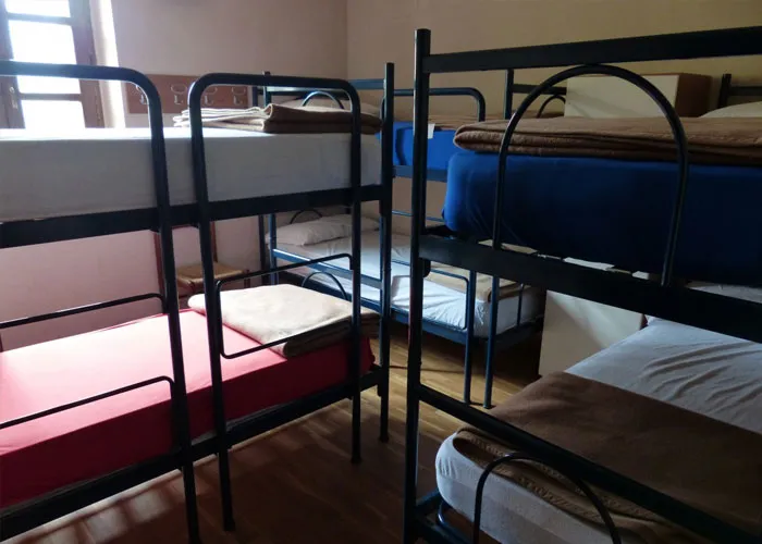 30 Unusual And Disturbing Things These People Saw At Someone Else's House