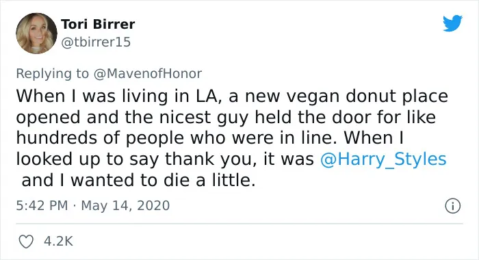 40 Celeb Encounters That Are ‘So Pure’ Cause Of How Ordinary They Are