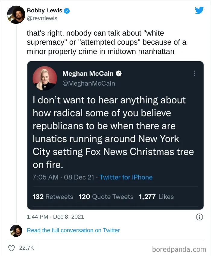 Someone Sets The Fox News Christmas Tree On Fire, And Here’s How The Internet Reacted (30 Pics)