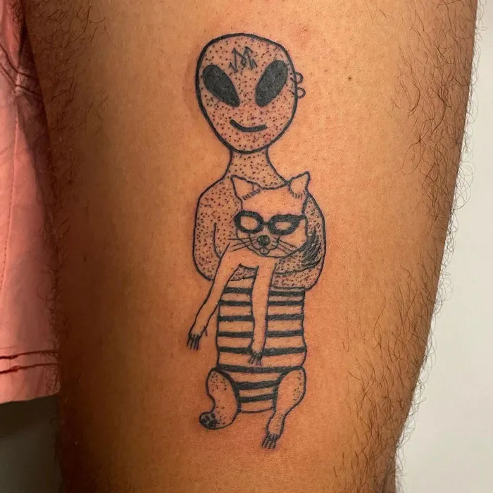 Esta tatuadora es conocida por no saber dibujar y por eso a la gente le gustan tanto sus diseños (32 fotos)