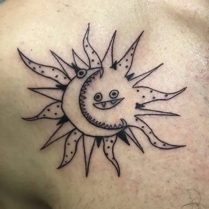 Esta tatuadora es conocida por no saber dibujar y por eso a la gente le gustan tanto sus diseños (32 fotos)