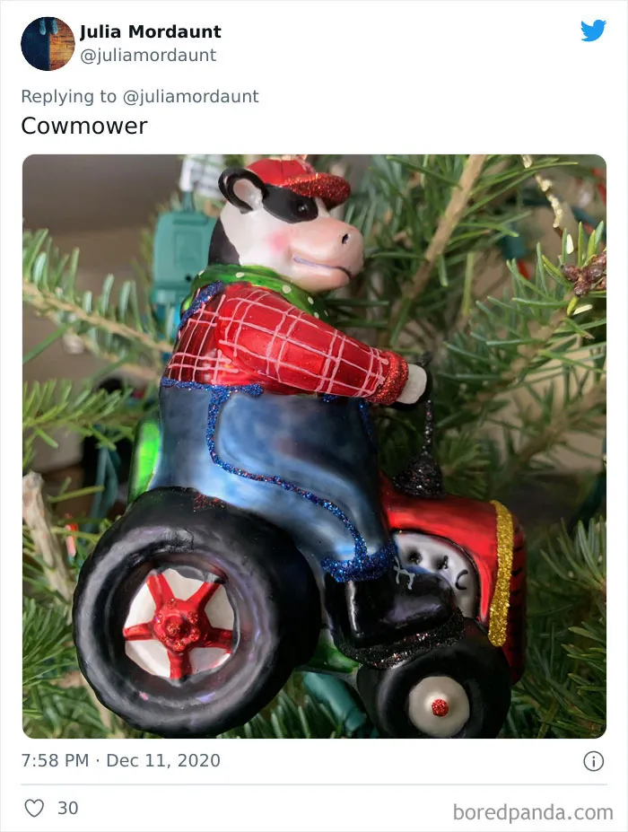 Mom And Daughter Have Been Exchanging The Ugliest Ornaments For Christmas And Their Tree Is Getting More Hilarious Each Year (23 Pics)