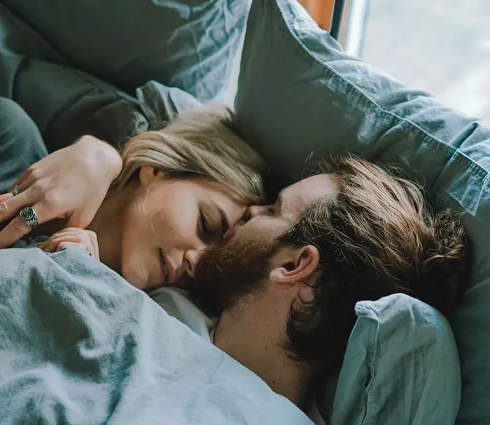 30 Women Share Non-Sexual But Intimate Things They Do With Their Partners