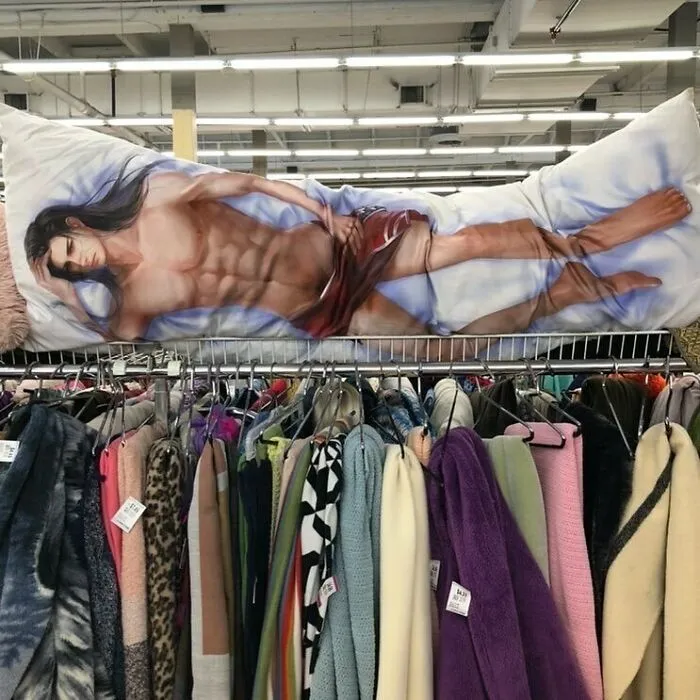 25 Personas que tuvieron mucha "suerte" en tiendas de 2ª mano y mercadillos (Nuevas imágenes)