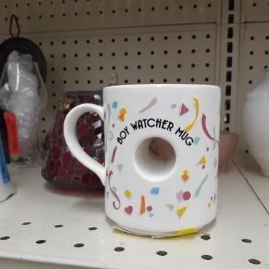 This Instagram Account Is Dedicated To The 'Luckiest' Thrift Store Finds (50 New Pics)