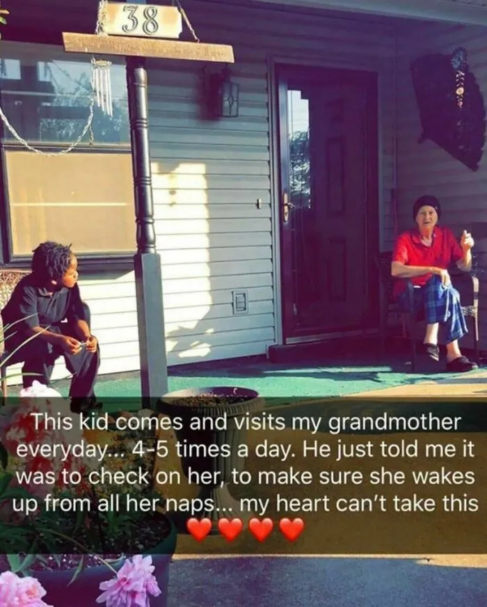 50 Heartwarming Pictures From The 'Wholesome Meets The Internet' Account To Lift Your Spirits Up