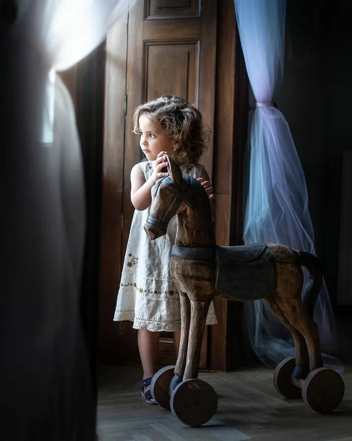 Here Are 59 Cozy And Magical Child Photos By Iwona Podlasinska That Show What Childhood Is All About
