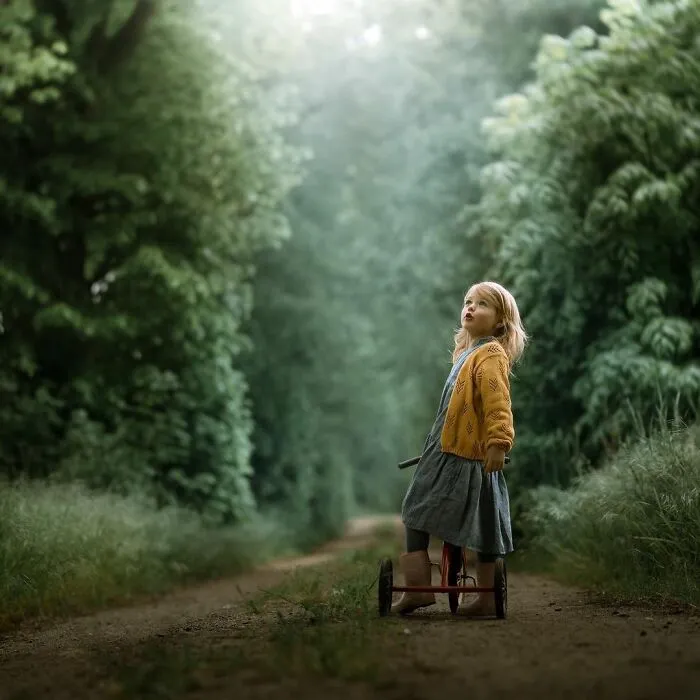 Here Are 59 Cozy And Magical Child Photos By Iwona Podlasinska That Show What Childhood Is All About