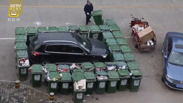 Road Sweeper Dealt Out His Own Version Of Street Justice To Punish An Illegally Parked Car