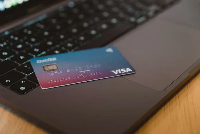 40 People Share What Loopholes They Exploited