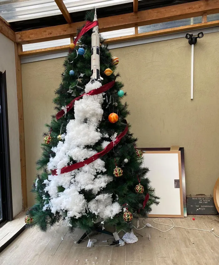Awesome, Creative Idea For A Christmas Tree, Right?