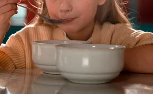 Father Says 11-Year-Old Daughter Is Getting Fat, Mother Refuses To Decrease Her Food Portion Sizes
