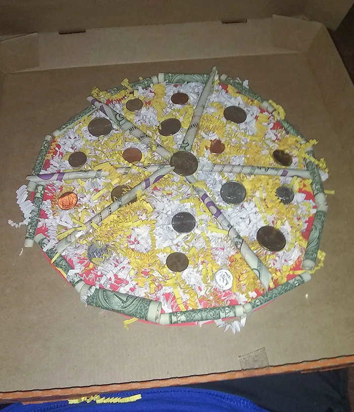 Mi abuela dijo que sólo me regaló pizza para Navidad