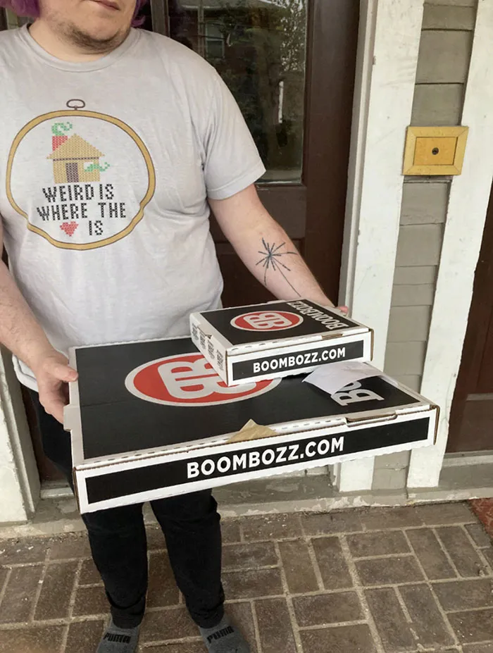 I Had A Dasher Hand My Spouse Our Food And Them Snapped A Picture, Allowing Me To Receive This Gem