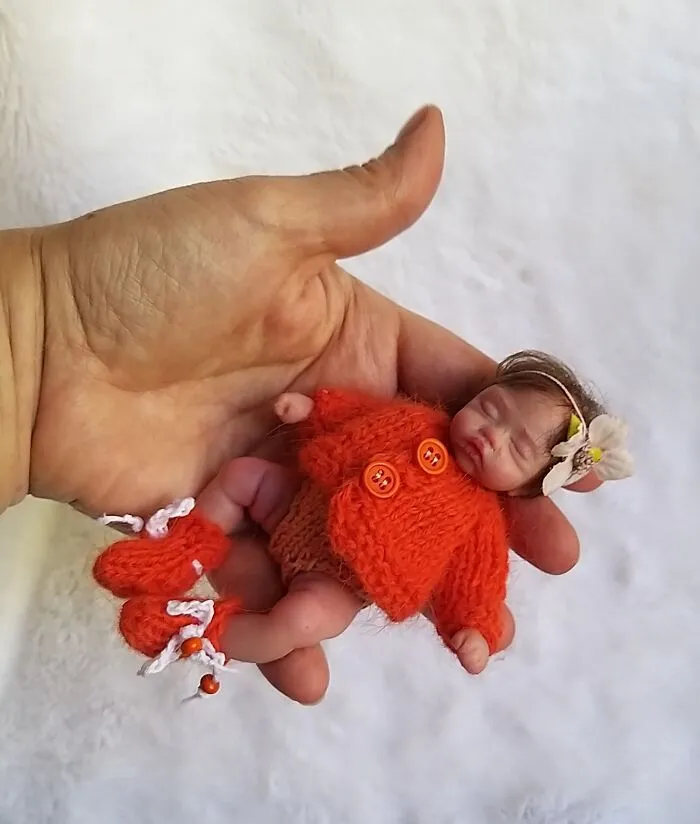 I Create Tiny And Realistic Looking Silicone Baby Dolls, And Here Are The Best 31 Pics