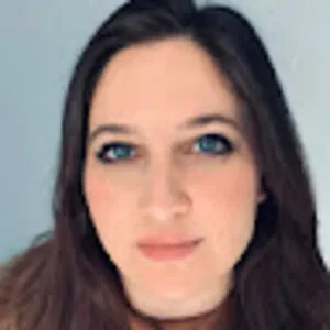Elizabeth Martins