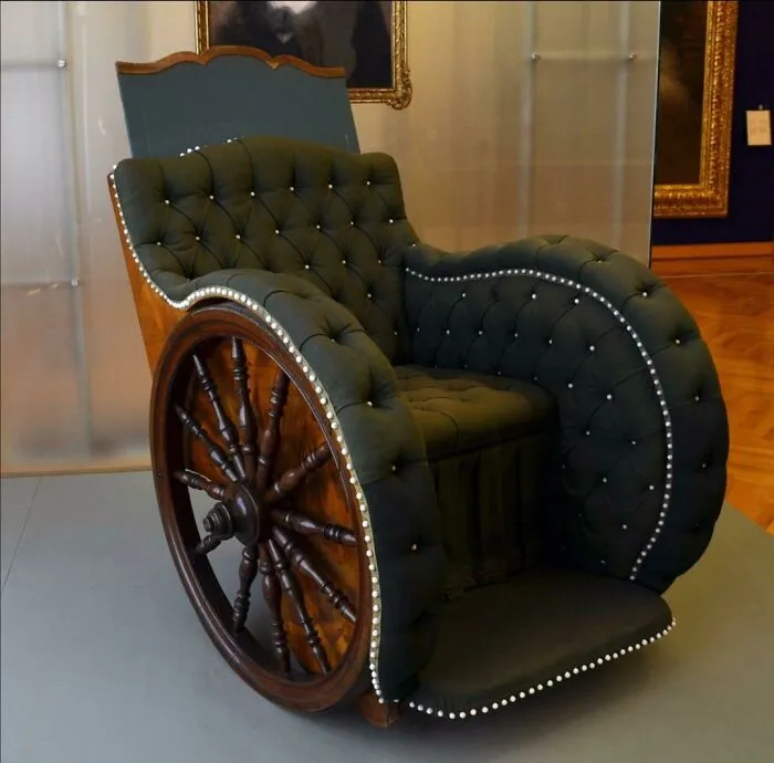 Silla de ruedas para la emperatriz Elisabeth Christine de Brunswick-Wolfenbüttel, 1740