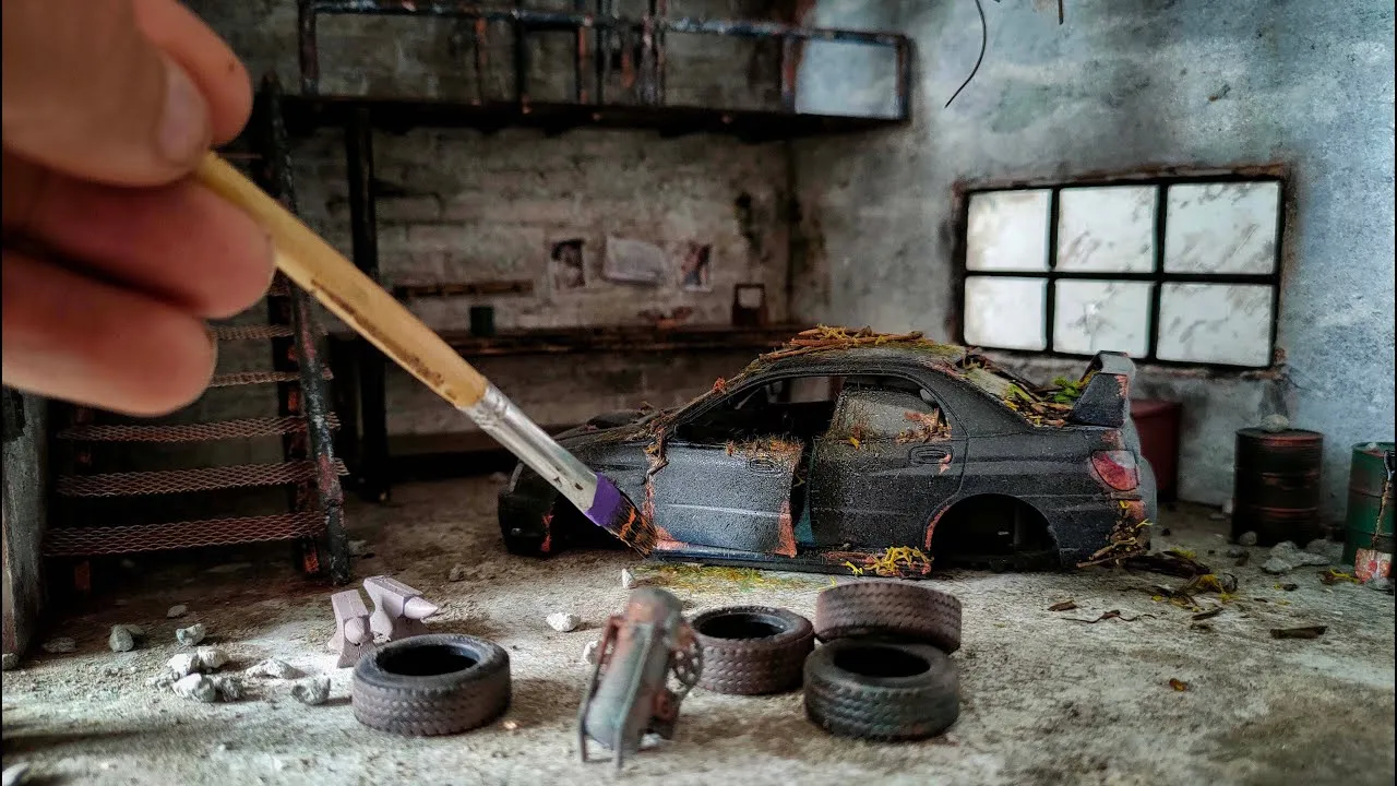 Making An Abandoned Miniature Garage
