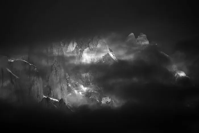 I Traveled To The Karakoram Range Twice To Capture Its Shapes, Lines, And Textures (30 Pics)