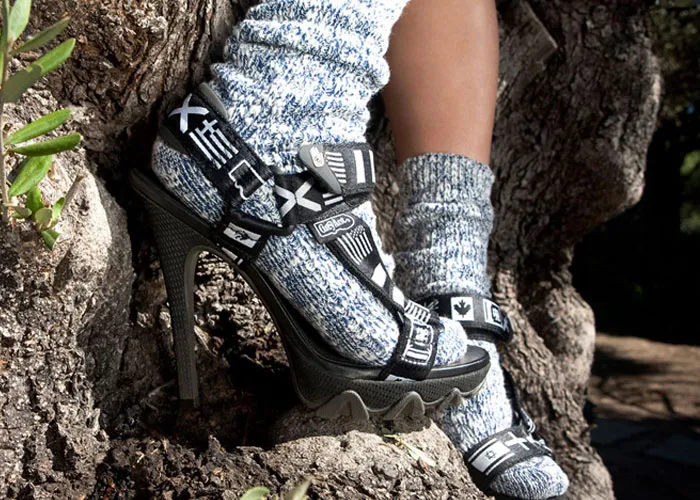Veo tus botas de tejano y lo subo a calzado de senderismo con tacones
