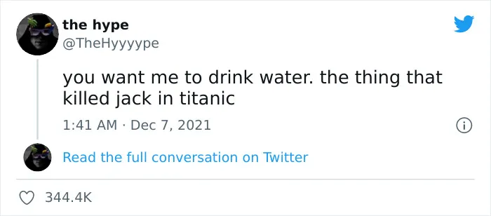 Turns Out, There’s A New Hilarious Trend That Has People Connecting Everyday Activities With Dangerous Outcomes (30 Tweets)