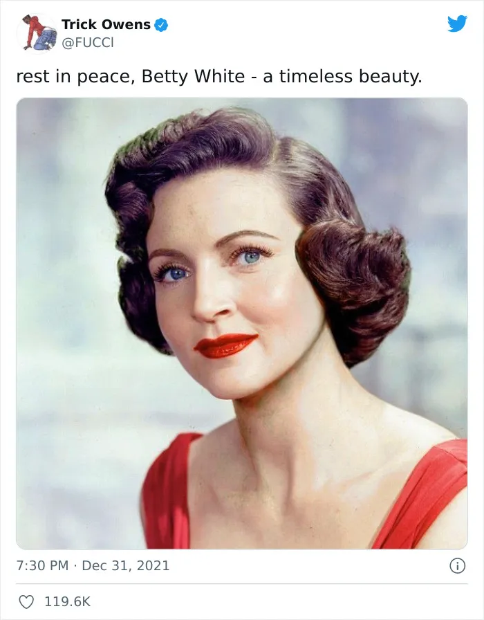 30 Fellow Celebrities Went Online To Show Gratitude To Betty White After She Passed Away At The Age Of 99