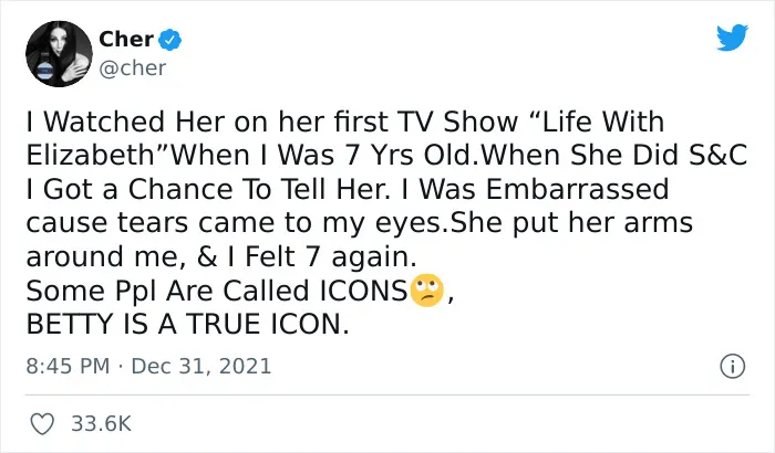 30 Fellow Celebrities Went Online To Show Gratitude To Betty White After She Passed Away At The Age Of 99