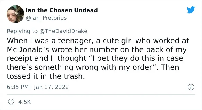 30 Times People Hilariously Failed To Notice That Someone Was Obviously Hitting On Them