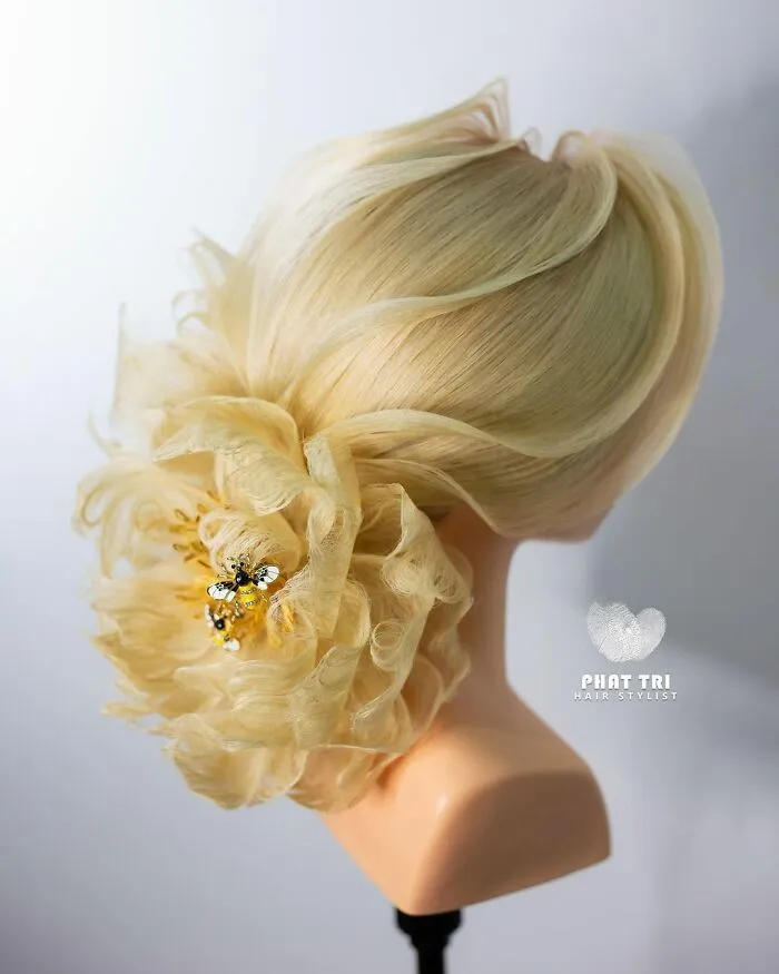 This Vietnamese Hairstylist Creates Intricate Hairstyles That Sometimes Take Up To 2-3 Months To Finish (37 Pics)