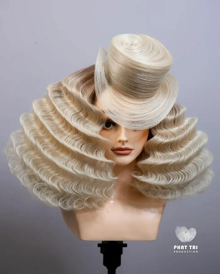 This Vietnamese Hairstylist Creates Intricate Hairstyles That Sometimes Take Up To 2-3 Months To Finish (37 Pics)