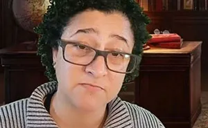 Therapist Explains How Capitalism Affects Your Mental Health