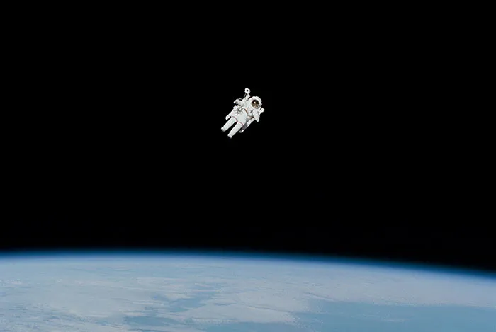 People Share 40 Conspiracy Theories They Claim Are "Too Logical To Ignore"