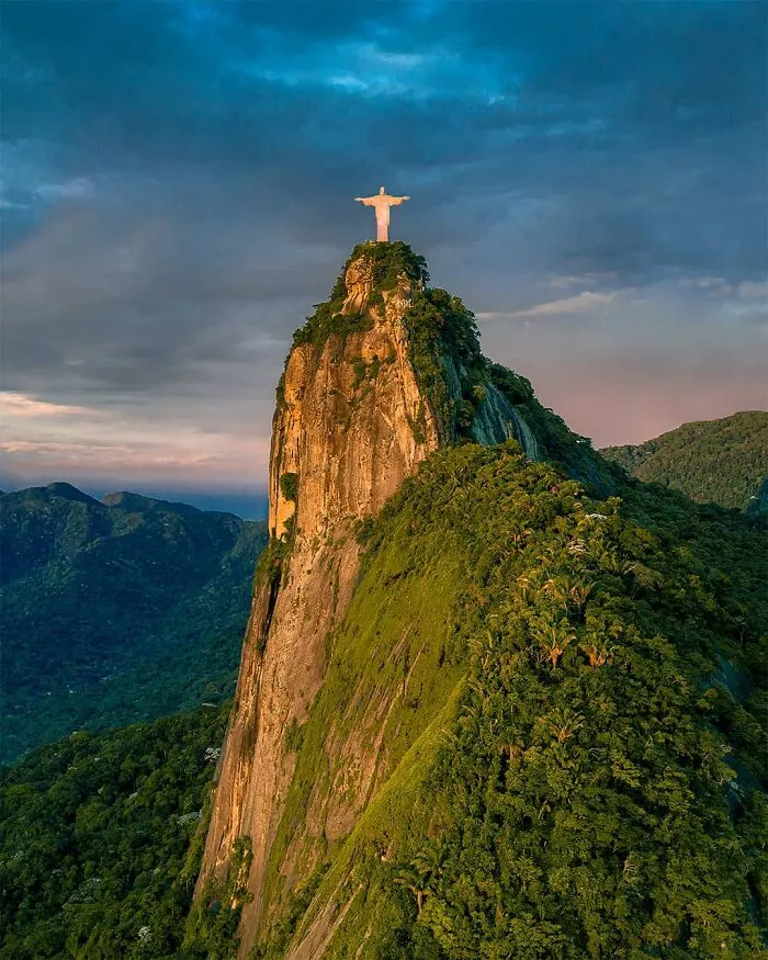 Photographer Shows Incredible Landscapes Seen From Above (50 Pics)