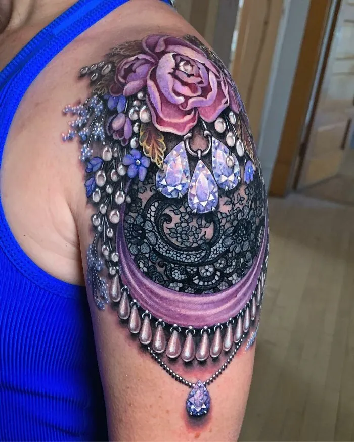 30 Tatuajes de joyería realizados por la famosa tatuadora Ryan Ashley