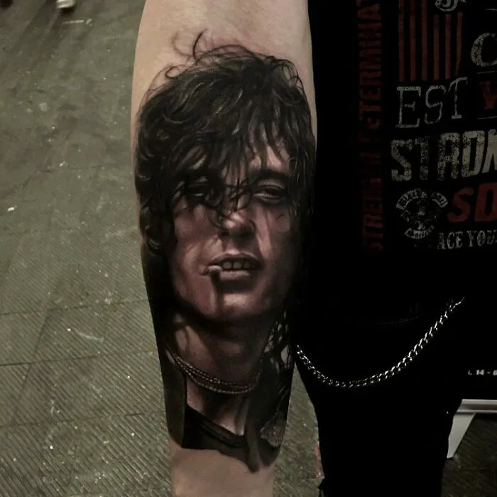 Artist Makes Surprisingly Realistic Tattoos, And Here Are His 55 Best Ones