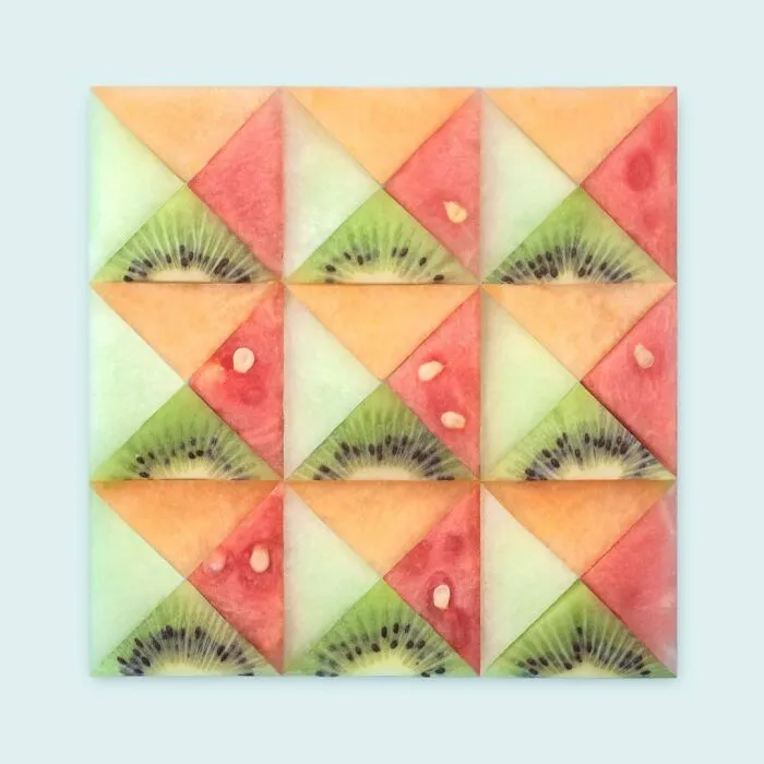 Artist Arranges Everyday Objects To Make Perfect-Looking Art Pieces, And Here Are 80 Of The Best Ones