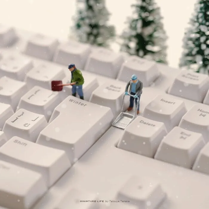 102 Detailed And Fun Miniature Dioramas By A Japanese Artist Who Creates Them Every Day (New Pics)