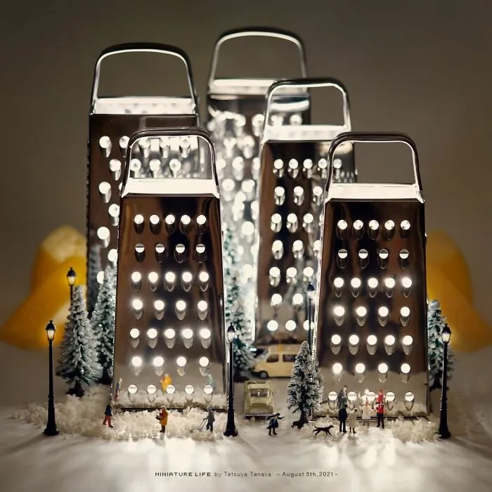 102 Detailed And Fun Miniature Dioramas By A Japanese Artist Who Creates Them Every Day (New Pics)