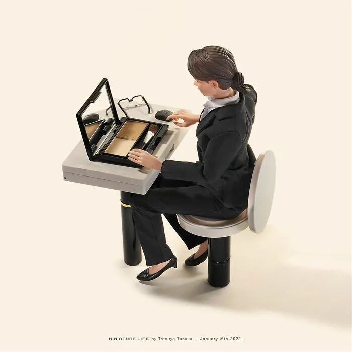 102 Detailed And Fun Miniature Dioramas By A Japanese Artist Who Creates Them Every Day (New Pics)