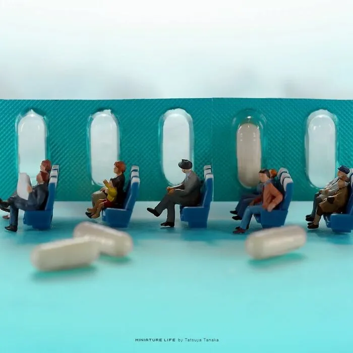 102 Detailed And Fun Miniature Dioramas By A Japanese Artist Who Creates Them Every Day (New Pics)
