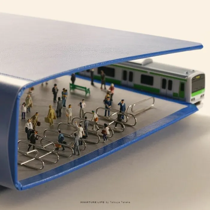 102 Detailed And Fun Miniature Dioramas By A Japanese Artist Who Creates Them Every Day (New Pics)