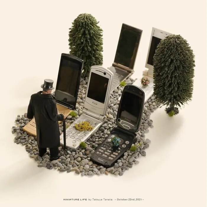 102 Detailed And Fun Miniature Dioramas By A Japanese Artist Who Creates Them Every Day (New Pics)