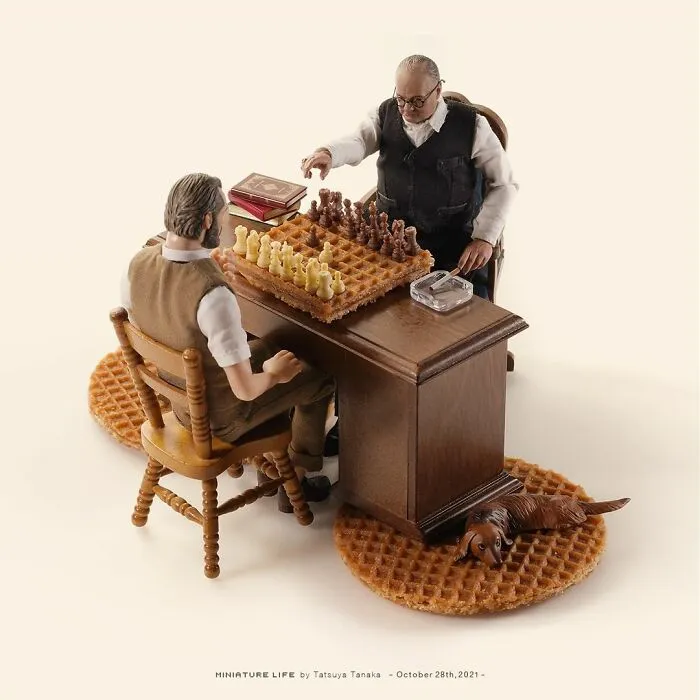 102 Detailed And Fun Miniature Dioramas By A Japanese Artist Who Creates Them Every Day (New Pics)