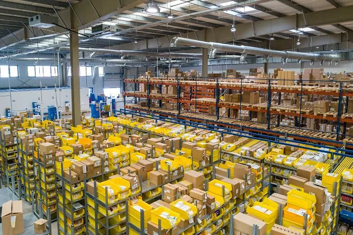 20 Empleados comparten los ridículos códigos de vestimenta en el trabajo que tuvieron que cumplir