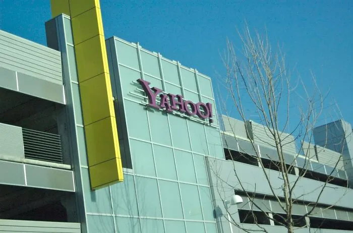 30 Of The Stupidest Decisions Made By Companies That Made Them Regret It Later